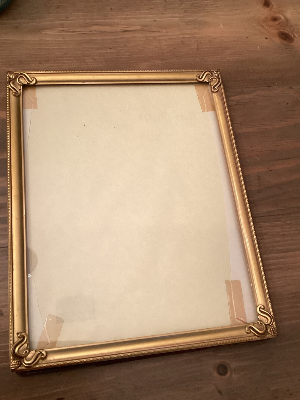 VINTAGE 8X10 BRASS PICTURE FRAME STANDS OR HANGS
